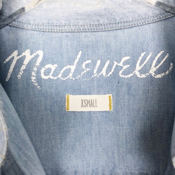 Madewell Lightweight Chambray Button-down Shirt - Picture 5 of 8